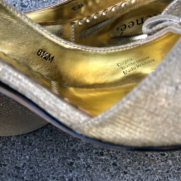 3 🟪 for $40 
Gold Sling Backs by J Renee EUC sz 8.5 - Picture 9 of 9
